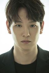 picture of actor Dong-in Cho