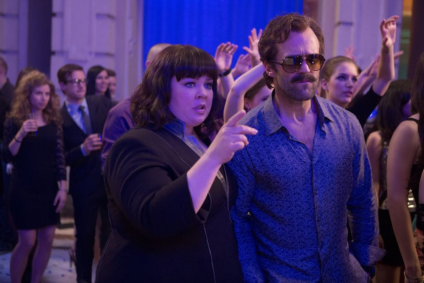 Jason Statham y Melissa McCarthy en Espías