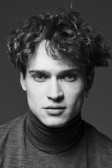 picture of actor Saul Nanni