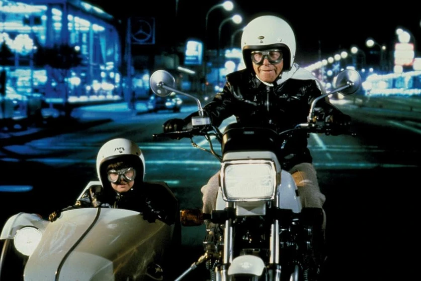 George Burns y Louanne en piensa-en-dios