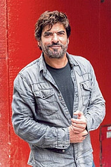 picture of actor Roberto Vallejos