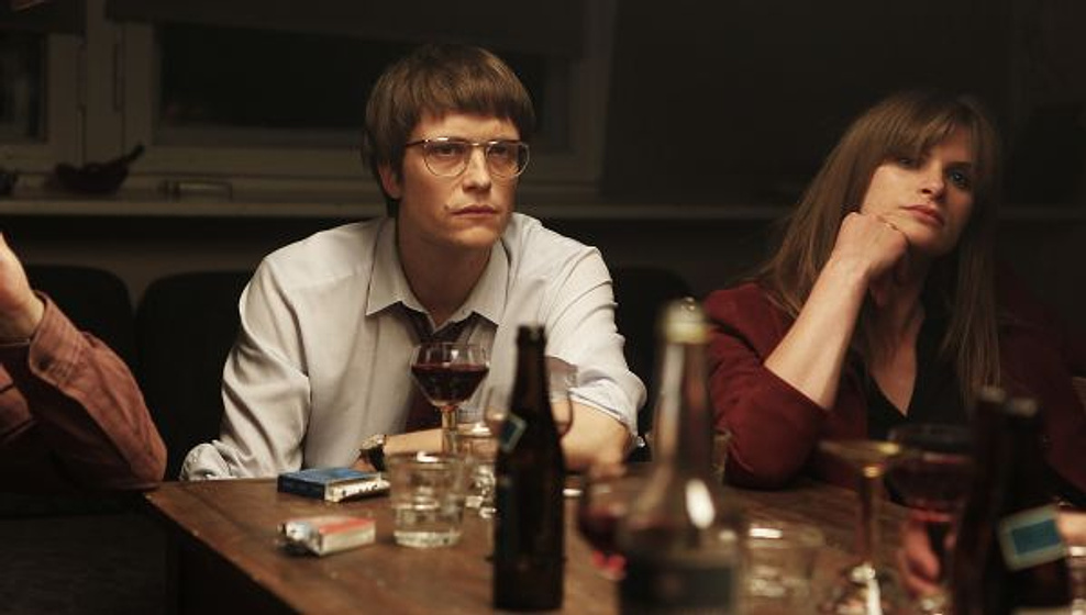 August Diehl y Lena Lauzemis en Si no nosotros, ¿quién?