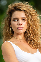 picture of actor Bruna Linzmeyer