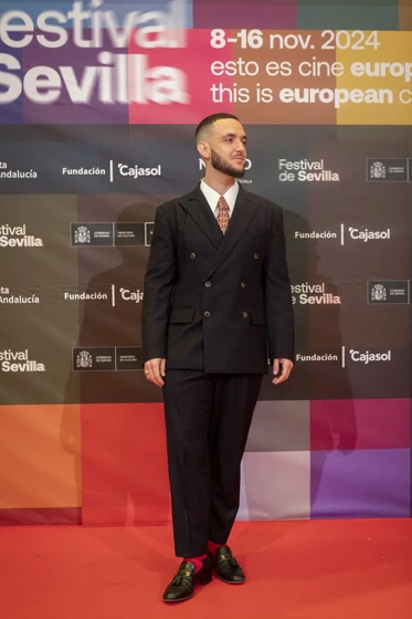 C. Tangana en la-guitarra-flamenca-de-yerai-cortes (Festival de Sevilla. Noviembre 2024)