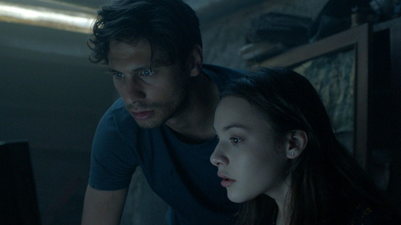 Imagen de Quiet Comes the Dawn