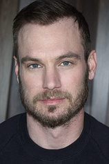 photo of person Desmond Phillips