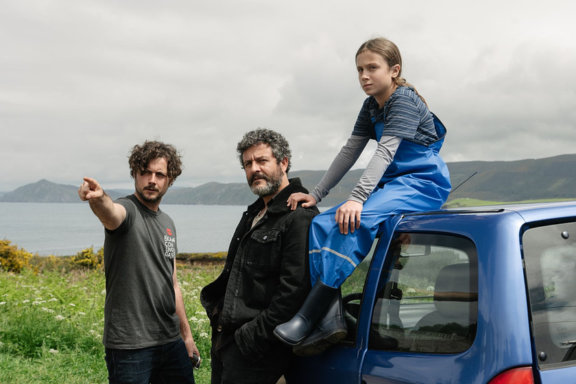 Isak Férriz, Julia Sulleiro y Carlos Solano en Leo & Lou