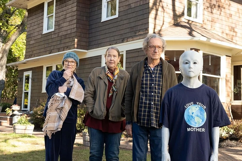 Ben Kingsley, Harriet Sansom Harris, Jane Curtin y Jade Quon en jules