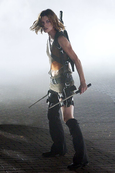Milla Jovovich en Resident Evil 2: Apocalipsis (Alice)