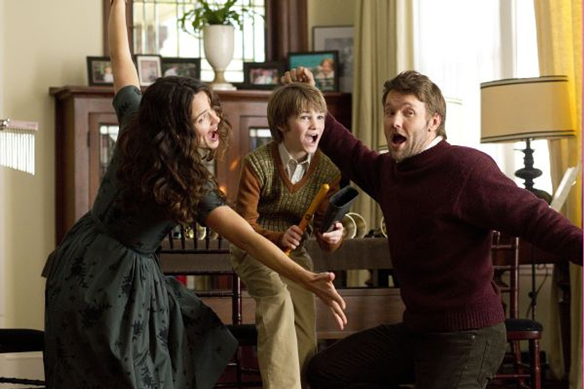 Jennifer Garner, Joel Edgerton y Cameron 'CJ' Adams en La Extraña vida de Timothy Green