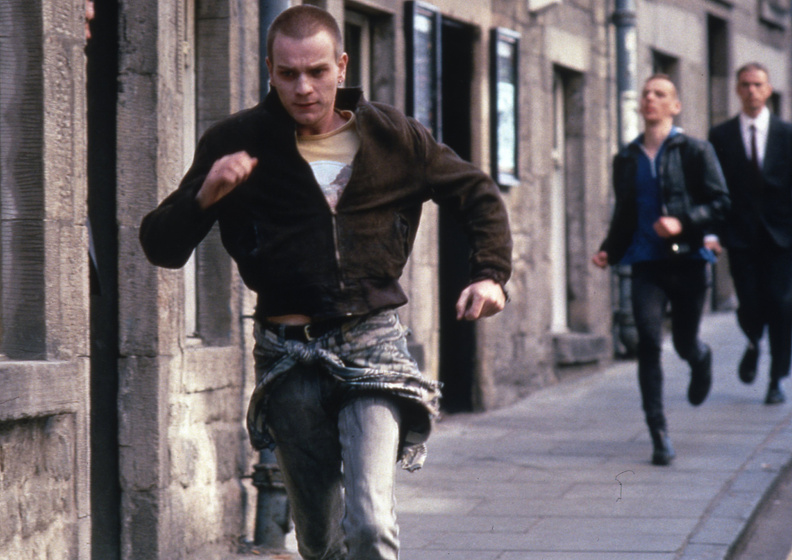 Ewan McGregor y Ewen Bremner en Trainspotting