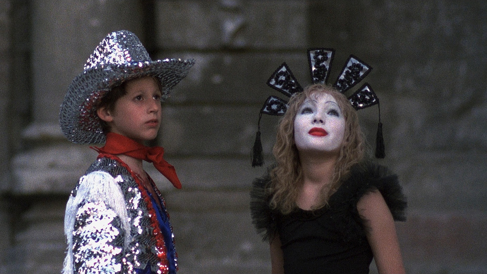 Adan Jodorowsky y Faviola Elenka Tapia en Santa Sangre