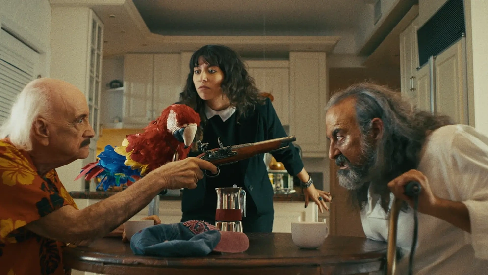 Imagen de el-viejo-y-la-cotorra