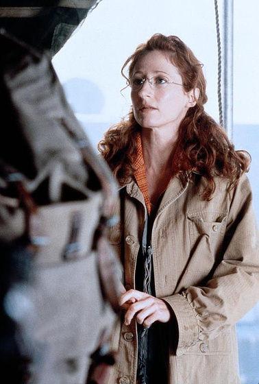 Vicki Lewis en Godzilla
