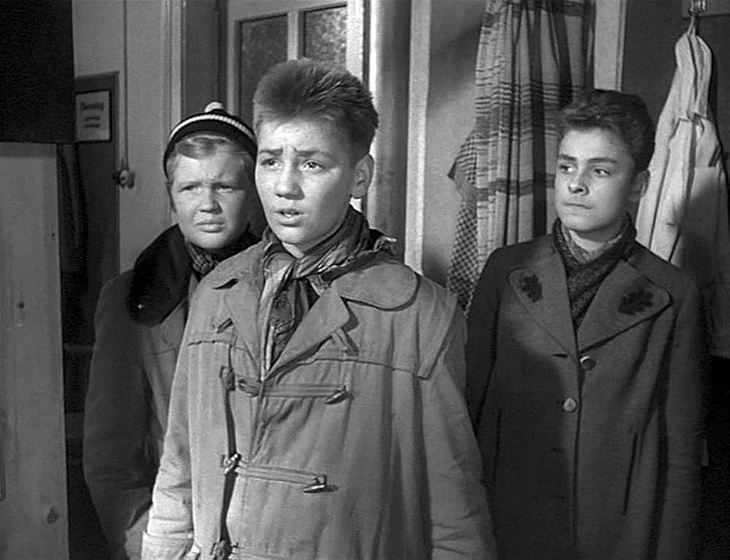 Imagen de the-flying-classroom-1954