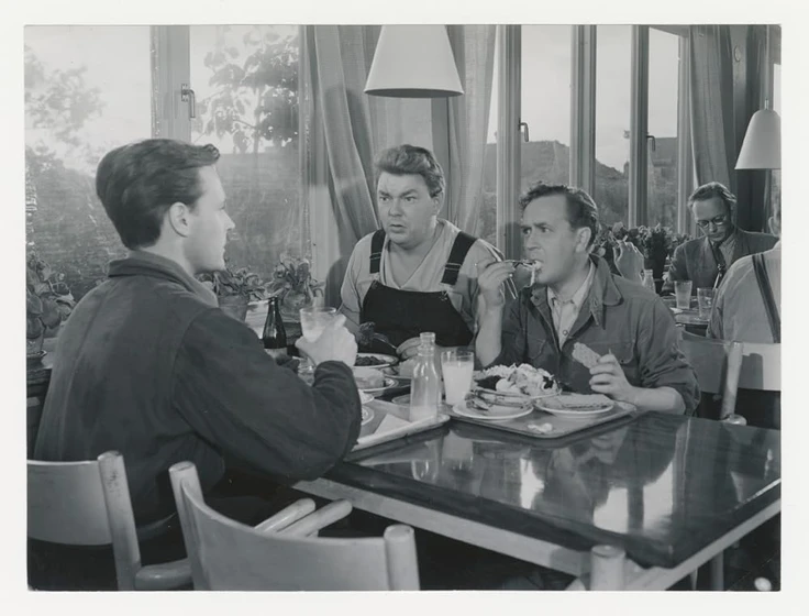 Åke Grönberg, Lennart Lindberg y Åke Söderblom en biffen-och-bananen