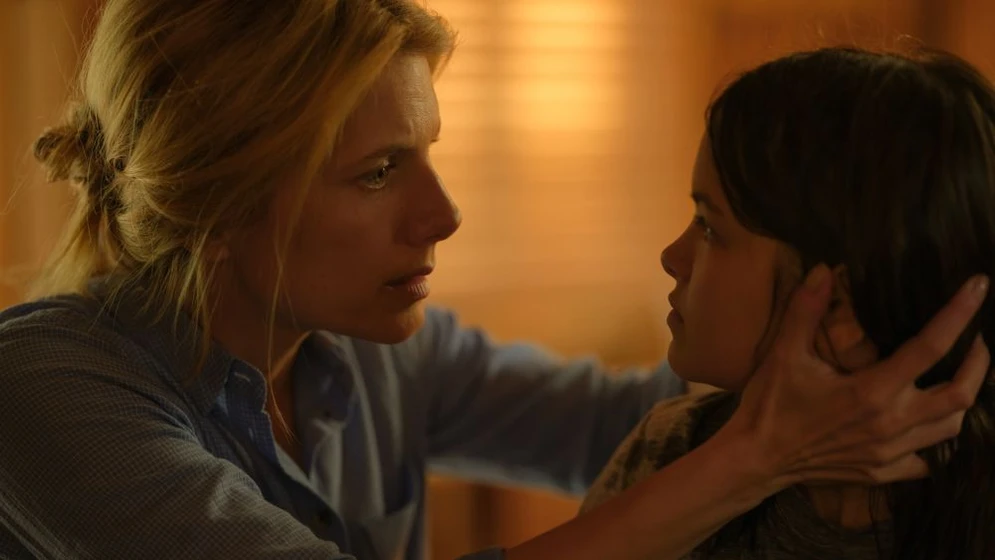 Mélanie Laurent y Emeline Faure en zoe-y-tempestad