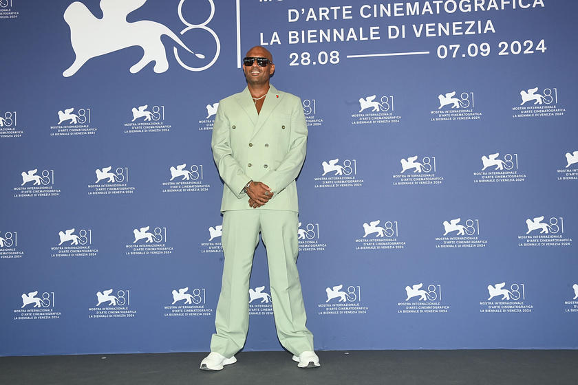 Ahmed Bahaa en Seeking haven for Mr. Rambo (Festival de Venezia. Septiembre 2024)