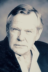 picture of actor Harrison Young