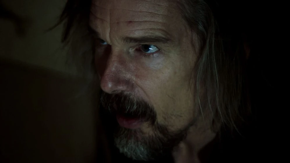 Ethan Hawke en zeros-and-ones