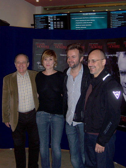 Emilio Gutiérrez Caba, Alberto Jiménez, Tristán Ulloa y Nathalie Poza en Un Buen hombre