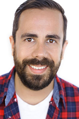picture of actor Mike C. Nelson