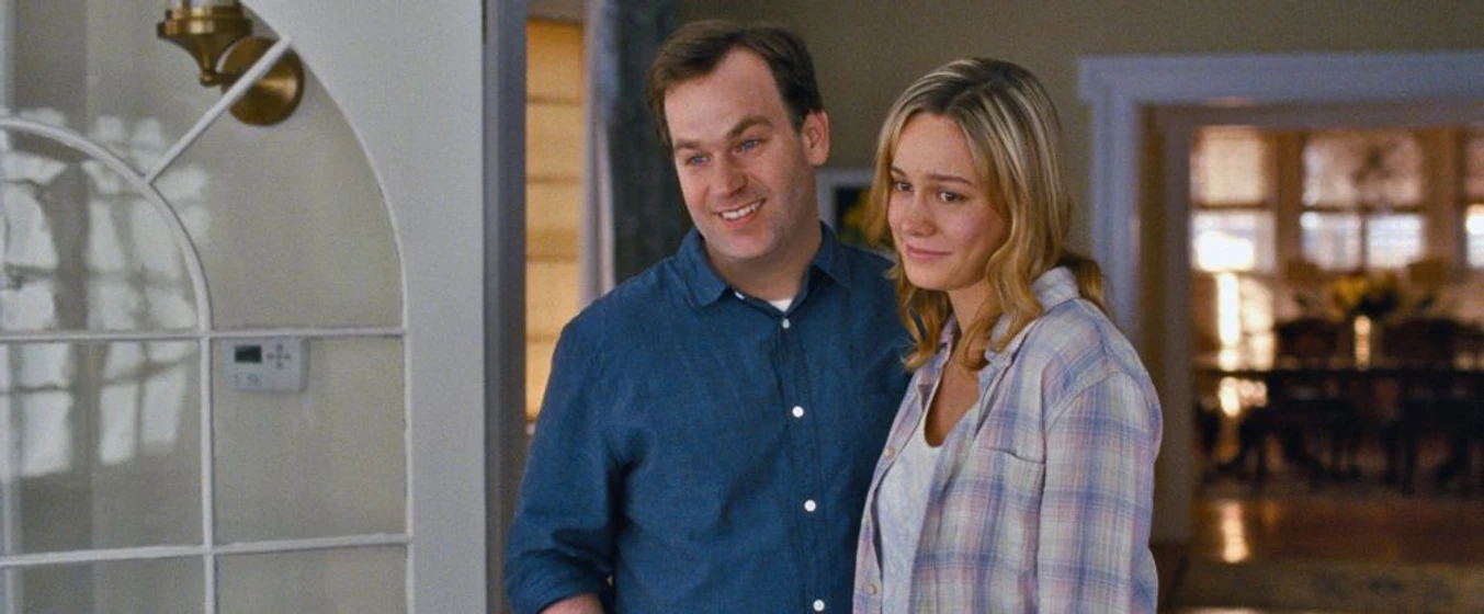 Brie Larson y Mike Birbiglia en Y de repente tú