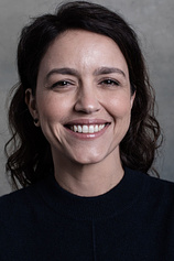 photo of person Manuela Dias