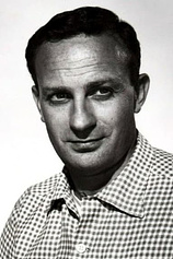 picture of actor Joe Mantell