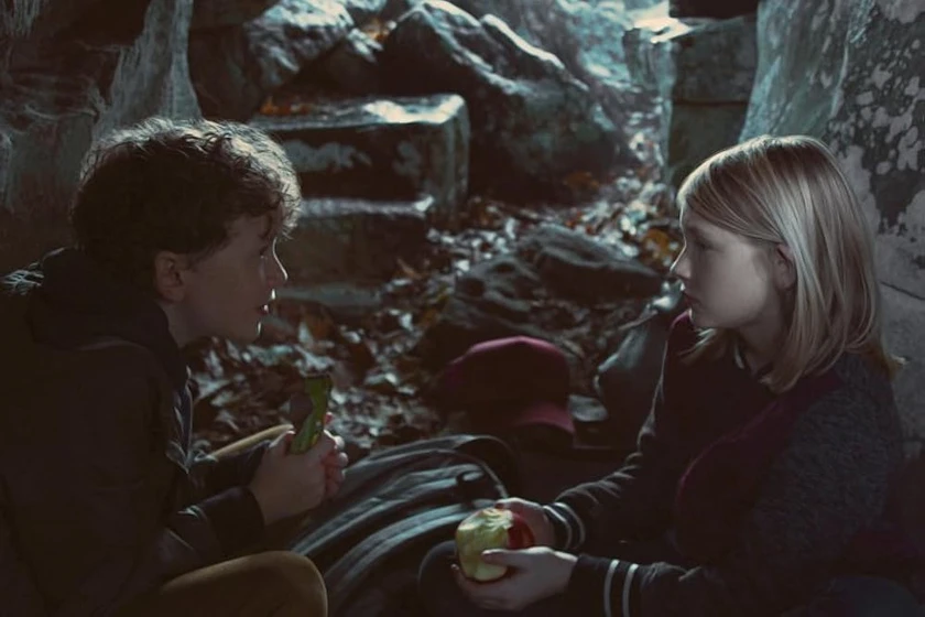 Luke Loveless y Skyler Elyse Philpot en encontrando-el-amor-en-mountain-view