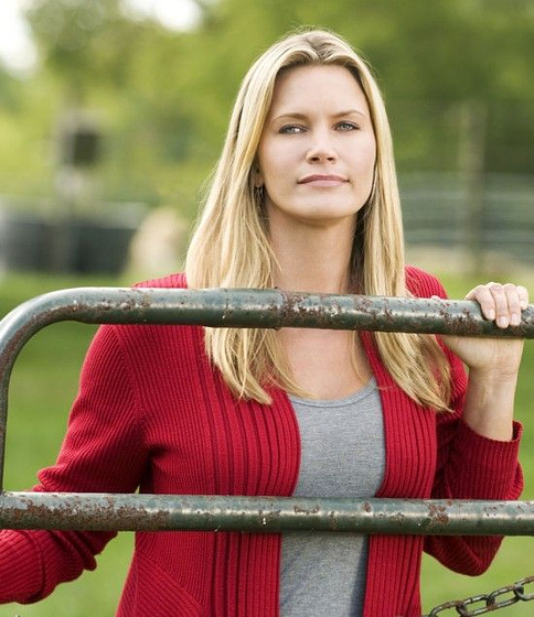 Natasha Henstridge en Toda una Vida Juntos