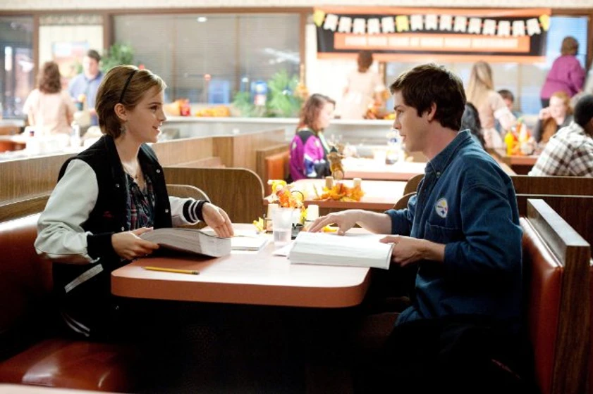 Emma Watson y Logan Lerman en Las Ventajas de Ser un Marginado