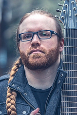 photo of person Andrew Hulshult