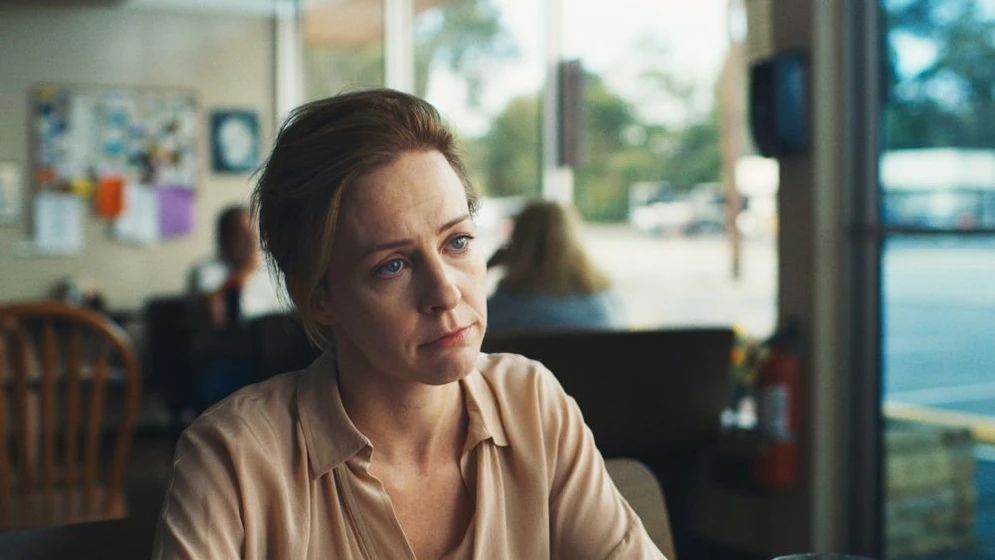 Amy Hargreaves en blue-ruin