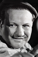 picture of actor Oscar Villa