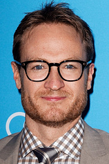 picture of actor Josh Lawson