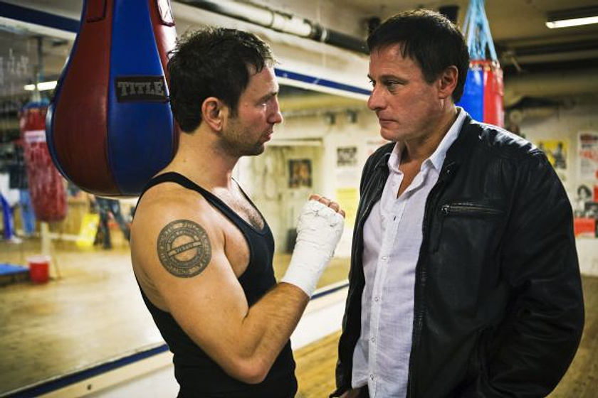 Michael Nyqvist en Millennium 2: La chica que soñaba con una cerilla y un bidón de gasolina