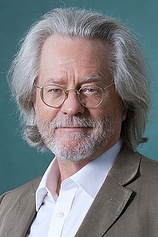 picture of actor A.C. Grayling