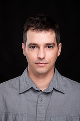picture of actor Erik Probanza