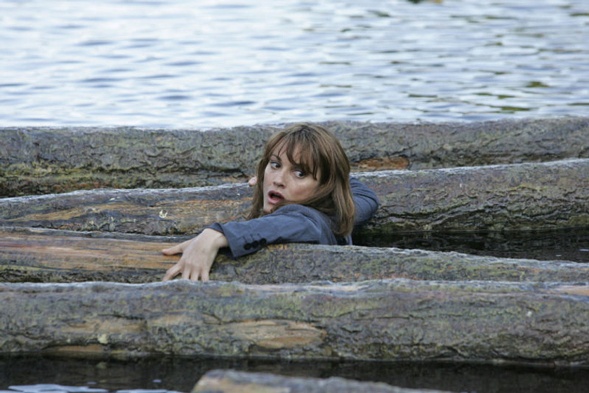 Sarah Parish en Unidos por la sospecha