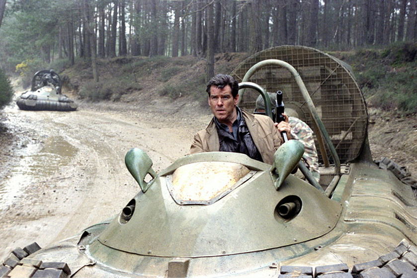 Pierce Brosnan en Muere Otro Dia