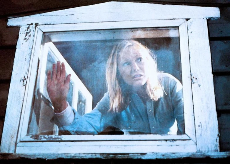 Amy Steel en viernes-13-ii-parte