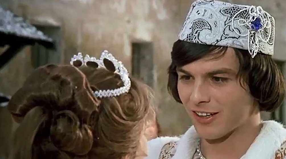 Pavel Trávníček en La Cenicienta y El Príncipe (Tres Avellanas para Cenicienta)
