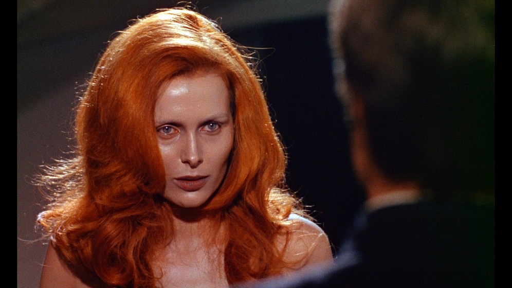 Erika Blanc en la-terrorifica-noche-del-demonio