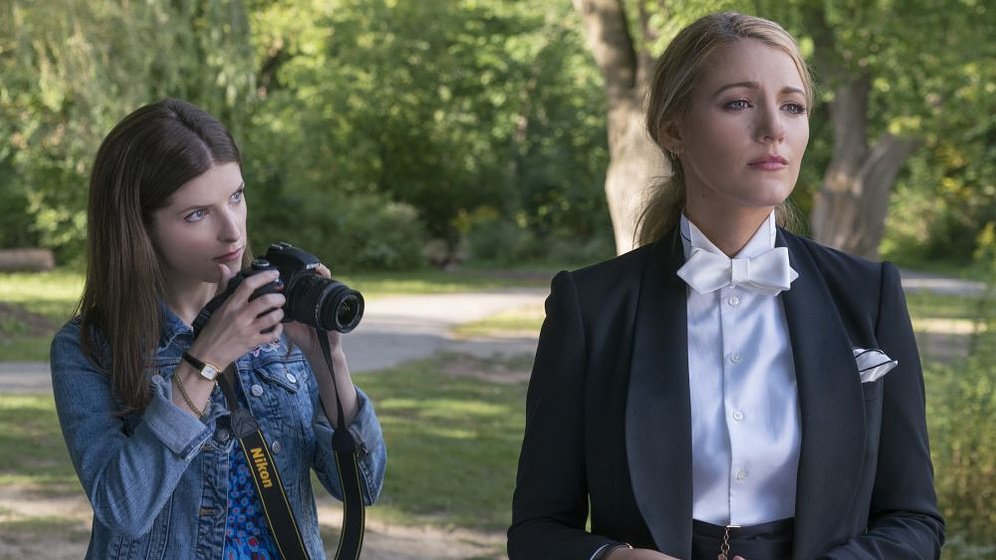 Blake Lively y Anna Kendrick en Un Pequeño Favor