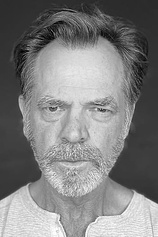 picture of actor Stuart Hughes