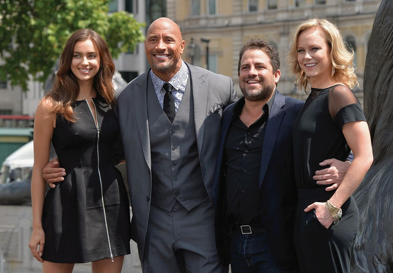 Brett Ratner, Dwayne Johnson, Ingrid Bolsø Berdal y Irina Shayk en Hércules (Premiere en Londres. Julio 2014)