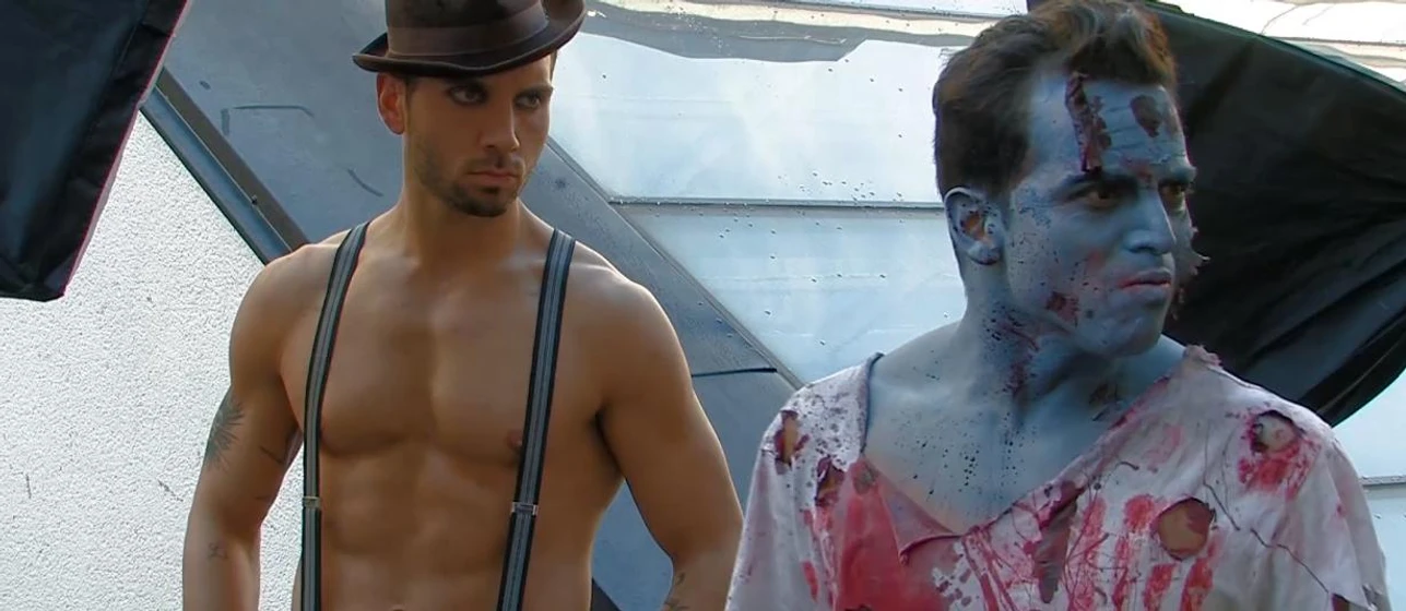 Hector Lopez en housewife-alien-vs-gay-zombie