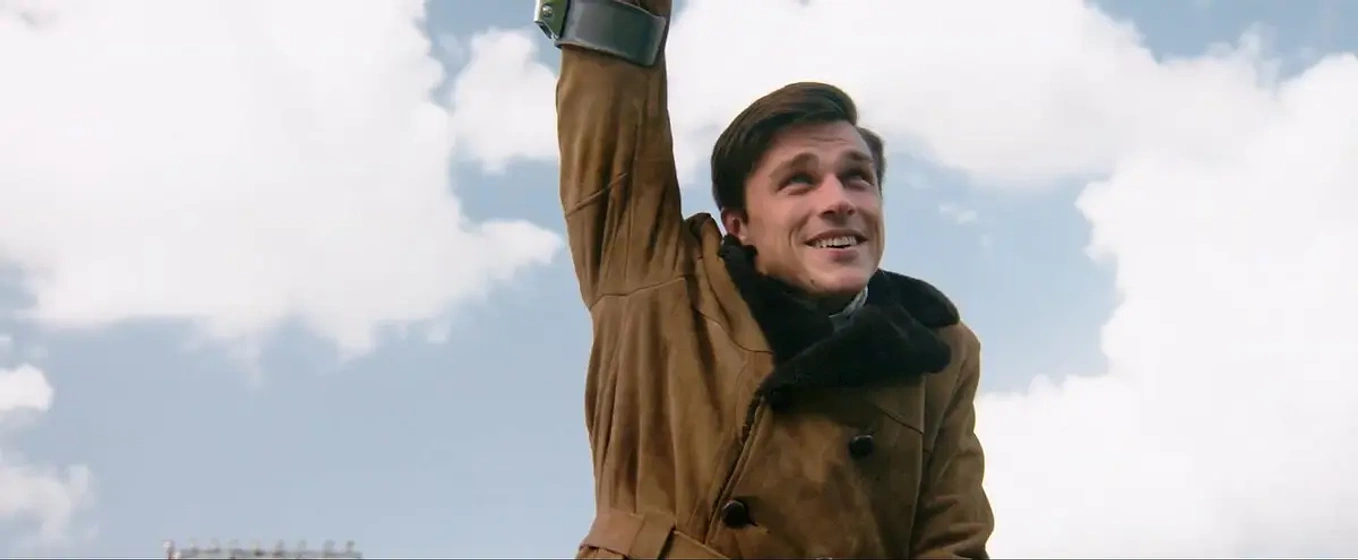 Finn Wittrock en my-all-american