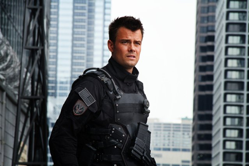 Josh Duhamel en Transformers: El lado oscuro de la Luna